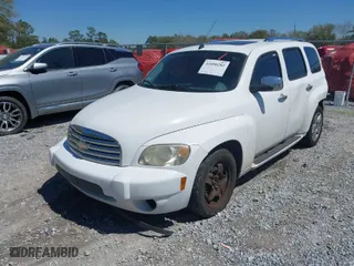 2011 Chevrolet HHR LT w/1LT with VIN 3GNBABFW2BS505943, listed as a IAAI auction lot 41850282 with 207,590 mi miles. Bid and sale history available at carsss.com. Image 2.