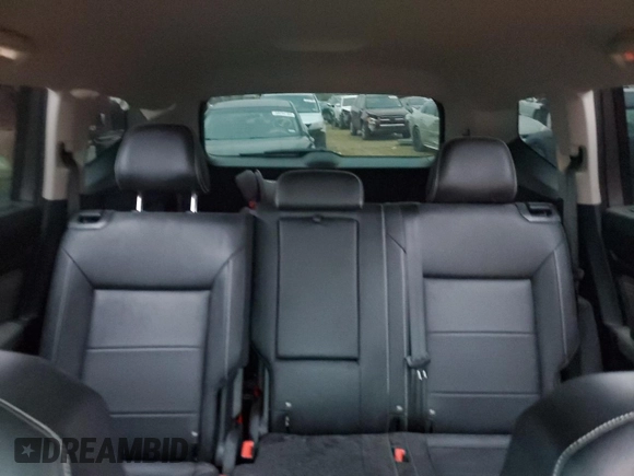 2023 Volkswagen Atlas SE z VIN 1V2DP2CA8PC546985, wystawiony jako Copart lot #82829024 z przebiegiem 48 439 mil mil oraz Szkoda całkowita • Salvage title. Historia ofert i sprzedaży dostępna na DreamBid. Obrazek 10.