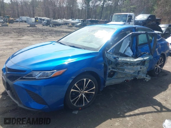 2020 Toyota Camry SE z VIN 4T1G11BK9LU016562, wystawiony jako IAAI lot #41954944 z przebiegiem 59 817 mil mil oraz . Historia ofert i sprzedaży dostępna na DreamBid. Obrazek 17.