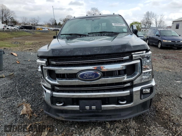 2022 Ford F-250 XL with VIN 1FT7X2B69NEF95657, listed as a Copart auction lot 50950495 with 44,978 mi miles and Salvage Title. Bid and sale history available at DreamBid. Image 5.