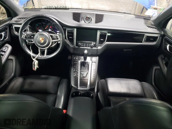 2018 Porsche Macan with VIN WP1AA2A50JLB07247, listed as a Copart auction lot 46534705 with 101,416 mi miles and Salvage Title. Bid and sale history available at carsss.com. Image 8.