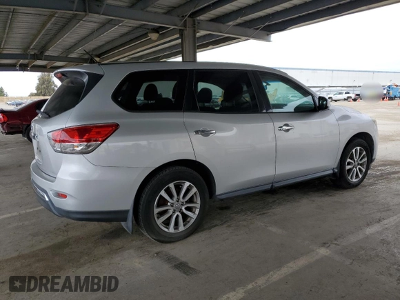 2014 Nissan Pathfinder SL with VIN 5N1AR2MN4EC715781, listed as a Copart auction lot 53266855 with 131,252 mi miles and Clean Title. Bid and sale history available at DreamBid. Image 3.