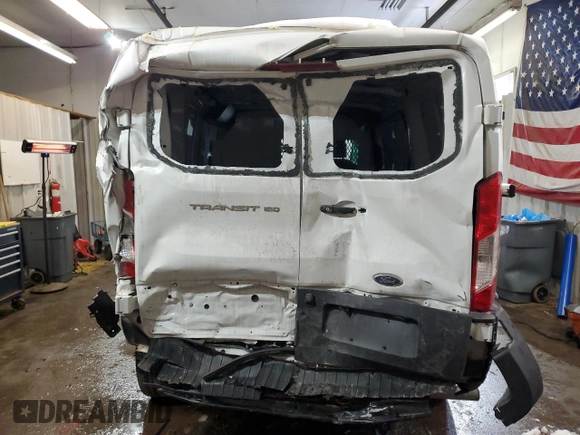2024 Ford Transit Cargo with VIN 1FTYE1Y88RKA20387, listed as a Copart auction lot 89136935 with 30,190 mi miles and Clean Title. Bid and sale history available at carsss.com. Image 6.