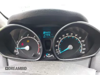 2017 Ford Fiesta SE с VIN 3FADP4BJ3HM170751, выставлен на аукционе IAAI как лот 40757768 с пробегом 127 946 миль миль и . История ставок и продаж доступна на DreamBid. Изображение 7.