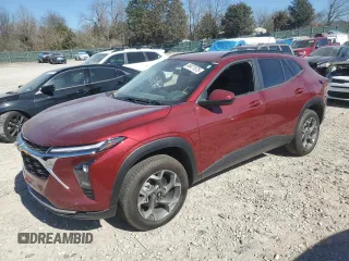 2024 Chevrolet Trax LT with VIN KL77LHE27RC203863, listed as a Copart auction lot 49471575 with 5,201 mi miles and Salvage Title. Bid and sale history available at carsss.com. Image 1.