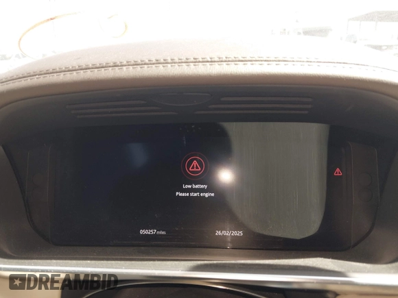 2019 Land Rover Range Rover HSE with VIN SALGS2SV8KA547178, listed as a IAAI auction lot 41544820 with 50,257 mi miles and . Bid and sale history available at DreamBid. Image 7.
