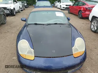 2002 Porsche Boxster z VIN WP0CA29822U622397, wystawiony jako IAAI lot #42368183 z przebiegiem 189 696 mil mil oraz . Historia ofert i sprzedaży dostępna na DreamBid. Obrazek 13.