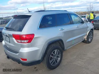 2011 Jeep Grand Cherokee Limited with VIN 1J4RR5GT8BC527676, listed as a IAAI auction lot 41683807 with 101,324 mi miles. Bid and sale history available at carsss.com. Image 4.