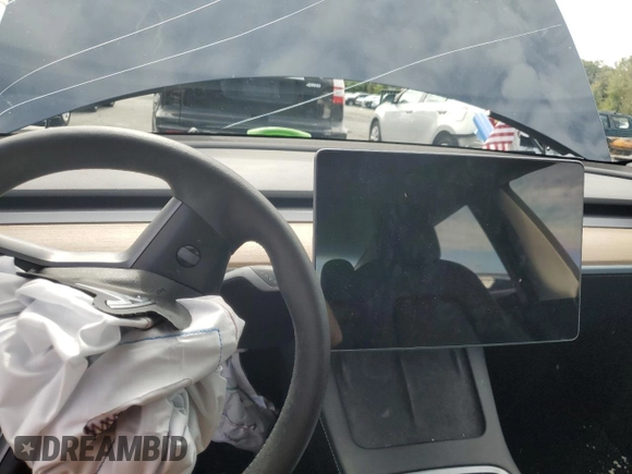 2022 Tesla Model 3 Long Range with VIN 5YJ3E1EB8NF182876, listed as a Copart auction lot 72987614 with Not Provided miles and Salvage Title. Bid and sale history available at DreamBid. Image 9.