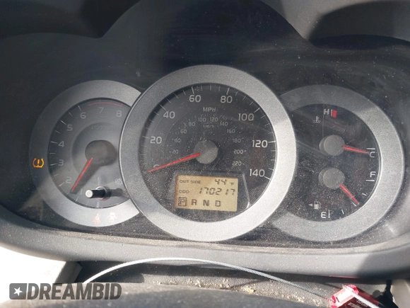 2007 Toyota RAV4 with VIN JTMBD33V675063719, listed as a IAAI auction lot 41911407 with 170,217 mi miles. Bid and sale history available at carsss.com. Image 7.