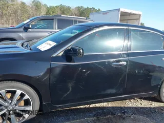 2016 Nissan Altima SR with VIN 1N4AL3AP6GC274181, listed as a IAAI auction lot 41822882 with 113,641 mi miles and . Bid and sale history available at carsss.com. Image 14.