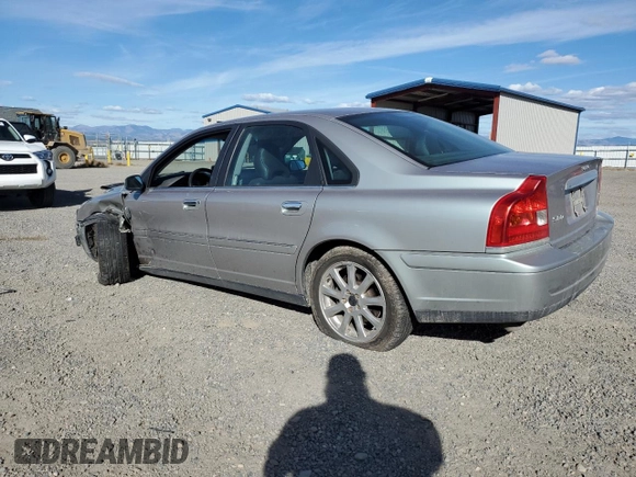 2004 Volvo S80 with VIN YV1TH59HX41372404, listed as a Copart auction lot 71828184 with 89,150 mi miles and Clean Title. Bid and sale history available at carsss.com. Image 2.