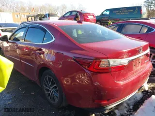2016 Lexus ES 350 with VIN 58ABK1GG7GU023956, listed as a IAAI auction lot 41390623 with 38,427 mi miles. Bid and sale history available at carsss.com. Image 3.