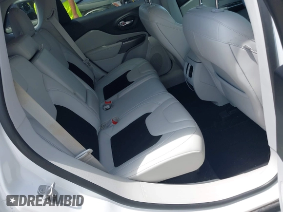 2020 Jeep Cherokee Latitude Plus с VIN 1C4PJLLB5LD561205, выставлен на аукционе IAAI как лот 42413401 с пробегом 44 468 миль миль и . История ставок и продаж доступна на DreamBid. Изображение 8.