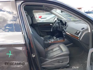 2018 Audi Q5 Premium Plus with VIN WA1BNAFY5J2020032, listed as a IAAI auction lot 40241988 with 94,994 mi miles. Bid and sale history available at carsss.com. Image 5.