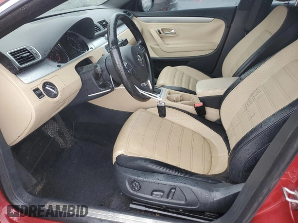 2015 Volkswagen CC Sport z VIN WVWBN7AN1FE826638, wystawiony jako Copart lot #55677795 z przebiegiem 97 317 mil mil oraz Czysty tytuł • Clean title. Historia ofert i sprzedaży dostępna na DreamBid. Obrazek 7.