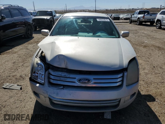 2008 Ford Fusion SEL with VIN 3FAHP08188R208284, listed as a Copart auction lot 44253015 with 121,010 mi miles and Salvage Title. Bid and sale history available at carsss.com. Image 5.