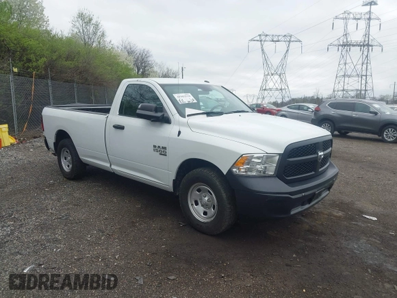 2022 Ram 1500 Tradesman z VIN 3C6JR6DG4NG330058, wystawiony jako IAAI lot #41903518 z przebiegiem 41 210 mil mil oraz . Historia ofert i sprzedaży dostępna na DreamBid. Obrazek 1.