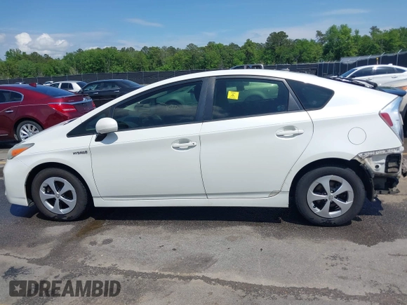 2015 Toyota Prius Four with VIN JTDKN3DU5F1876137, listed as a IAAI auction lot 42060062 with 287,361 mi miles. Bid and sale history available at carsss.com. Image 15.