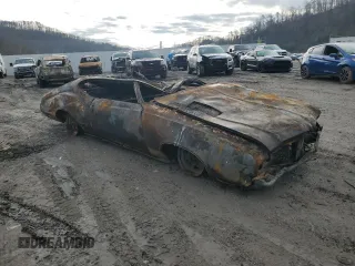 1972 Oldsmobile Cutlass z VIN 3G87H2R102297, wystawiony jako Copart lot #85957834 z przebiegiem Nie podano mil oraz Nie do naprawy. Historia ofert i sprzedaży dostępna na DreamBid. Obrazek 4.