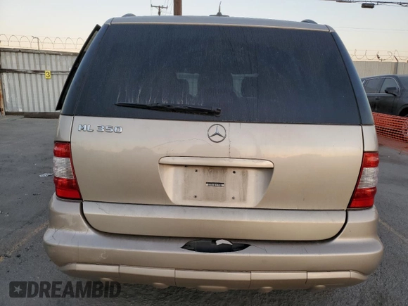 2004 Mercedes-Benz M-Class 3.5L with VIN 4JGAB57E94A492116, listed as a Copart auction lot 83847424 with 108,048 mi miles and Salvage Title. Bid and sale history available at carsss.com. Image 6.