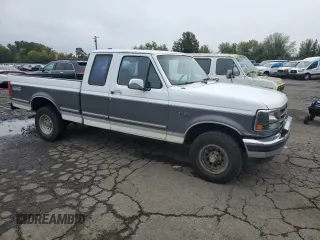 1993 Ford F-150 with VIN 1FTEX14N2PKB45522, listed as a Copart auction lot 76960484 with 210,886 mi miles and Clean Title. Bid and sale history available at carsss.com. Image 4.