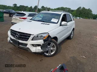 2014 Mercedes-Benz M 350 with VIN 4JGDA5HB0EA397515, listed as a IAAI auction lot 42491949 with 126,427 mi miles and . Bid and sale history available at DreamBid. Image 2.