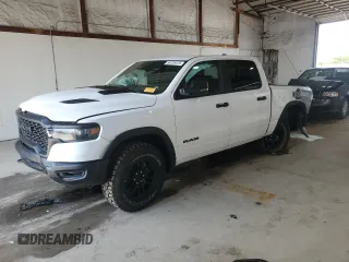 2025 Ram 1500 Rebel z VIN 1C6SRFLP2SN579807, wystawiony jako Copart lot #59735475 z przebiegiem 41 mil mil oraz Czysty tytuł • Clean title. Historia ofert i sprzedaży dostępna na DreamBid. Obrazek 1.