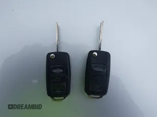 2003 Volkswagen Passat GLX z VIN WVWYH63B73E070842, wystawiony jako IAAI lot #42272467 z przebiegiem 147 851 mil mil oraz . Historia ofert i sprzedaży dostępna na DreamBid. Obrazek 11.