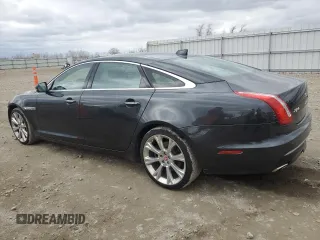 2018 Jaguar XJ Portfolio with VIN SAJWJ2GD9J8W15744, listed as a Copart auction lot 46645935 with 54,185 mi miles and Clean Title. Bid and sale history available at DreamBid. Image 2.