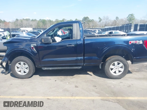 2021 Ford F-150 XL z VIN 1FTMF1E5XMKE72999, wystawiony jako IAAI lot #41790862 z przebiegiem 55 991 mil mil oraz . Historia ofert i sprzedaży dostępna na DreamBid. Obrazek 14.