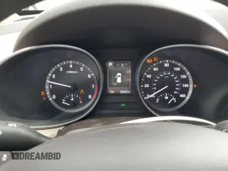 2018 Hyundai Santa Fe 2.4L z VIN 5NMZTDLB7JH077713, wystawiony jako Copart lot #56671245 z przebiegiem 90 442 mil mil oraz Szkoda całkowita • Salvage title. Historia ofert i sprzedaży dostępna na DreamBid. Obrazek 9.
