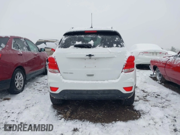 2022 Chevrolet Trax LT with VIN KL7CJPSM6NB536897, listed as a IAAI auction lot 41140696 with 31,913 mi miles. Bid and sale history available at carsss.com. Image 16.