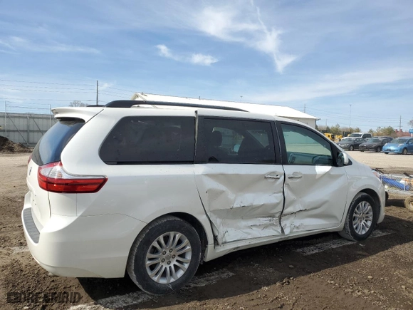 2015 Toyota Sienna XLE with VIN 5TDYK3DC0FS662380, listed as a Copart auction lot 48795755 with 108,949 mi miles and Salvage Title. Bid and sale history available at carsss.com. Image 3.