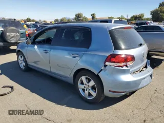 2010 Volkswagen Golf с VIN WVWDB7AJ7AW410787, выставлен на аукционе Copart как лот 70278374 с пробегом 167 333 миль миль и Списание • Salvage title. История ставок и продаж доступна на DreamBid. Изображение 2.