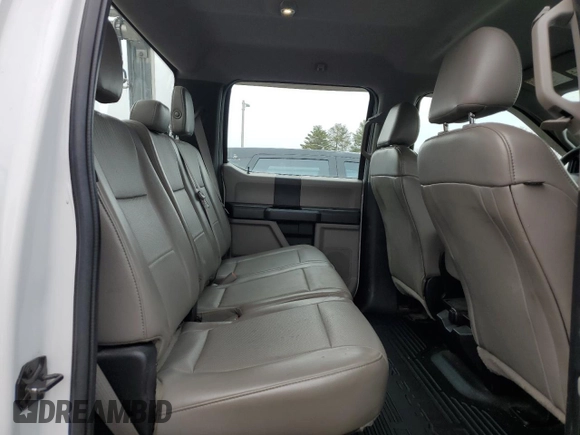 2018 Ford F-350 with VIN 1FD8W3E66JEC48883, listed as a Copart auction lot 44500174 with 204,881 mi miles and Salvage title. Bid and sale history available at DreamBid. Image 10.
