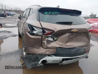 2020 Chevrolet Blazer LT z VIN 3GNKBHRS1LS547370, wystawiony jako IAAI lot #41576255 z przebiegiem 79 254 mil mil oraz . Historia ofert i sprzedaży dostępna na DreamBid. Obrazek 19.