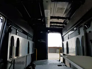 2020 Ford Transit Cargo z VIN 1FTBR3X87LKA56019, wystawiony jako Copart lot #62969395 z przebiegiem 20 952 mil mil oraz Czysty tytuł • Clean title. Historia ofert i sprzedaży dostępna na DreamBid. Obrazek 10.
