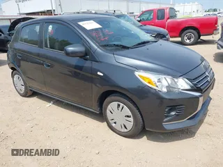 2024 Mitsubishi Mirage ES z VIN ML32AUHJ6RH026839, wystawiony jako IAAI lot #42327413 z przebiegiem 4790 mil mil oraz . Historia ofert i sprzedaży dostępna na DreamBid. Obrazek 1.