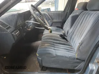 1991 Oldsmobile Cutlass z VIN 1G3AL54N3M6343029, wystawiony jako Copart lot #43965995 z przebiegiem 198 977 mil mil oraz Szkody całkowita. Historia ofert i sprzedaży dostępna na DreamBid. Obrazek 7.