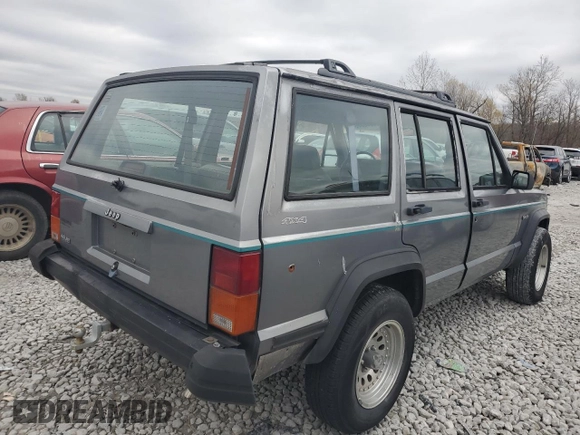 1994 Jeep Cherokee SE with VIN 1J4FJ28S4RL185992, listed as a Copart auction lot 80235064 with 208,126 mi miles and Salvage Title. Bid and sale history available at carsss.com. Image 3.