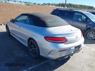 2019 Mercedes-Benz C 300 with VIN WDDWK8DB6KF856343, listed as a IAAI auction lot 41442466 with 20,520 mi miles and . Bid and sale history available at carsss.com. Image 3.