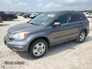 2010 Honda CR-V LX z VIN 3CZRE3H39AG701667, wystawiony jako Copart lot #58652015 z przebiegiem 84 974 mil mil oraz Czysty tytuł • Clean title. Historia ofert i sprzedaży dostępna na DreamBid. Obrazek 1.