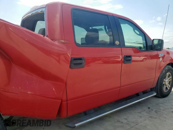 2006 Ford F-150 XLT with VIN 1FTRW12W96FB07681, listed as a Copart auction lot 61033625 with 140,527 mi miles and Salvage title. Bid and sale history available at DreamBid. Image 10.