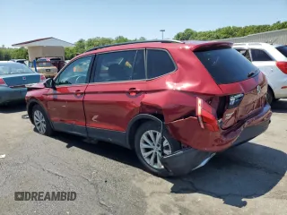 2018 Volkswagen Tiguan S z VIN 3VV0B7AX5JM209488, wystawiony jako Copart lot #61195035 z przebiegiem Nie podano mil oraz Szkoda całkowita • Salvage title. Historia ofert i sprzedaży dostępna na DreamBid. Obrazek 2.