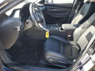 2020 Mazda 3 with VIN JM1BPALM9L1159882, listed as a Copart auction lot 61765925 with 59,494 mi miles and Salvage title. Bid and sale history available at DreamBid. Image 7.