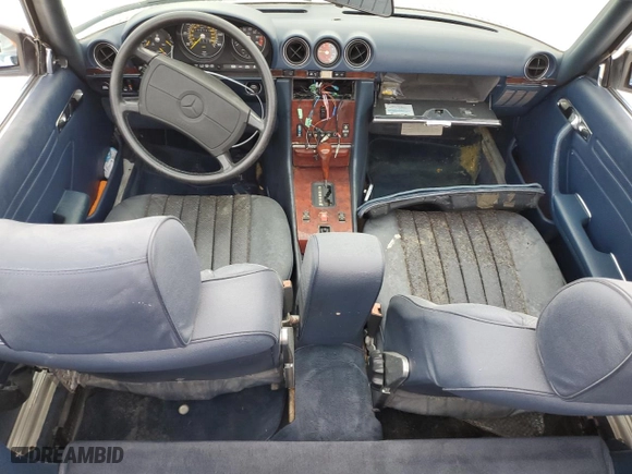 1988 Mercedes-Benz 560 Series 560SL with VIN WDBBA48D3JA086077, listed as a Copart auction lot 77017824 with 169,123 mi miles and Salvage Title. Bid and sale history available at carsss.com. Image 8.