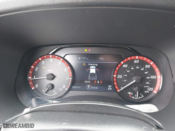 2024 Nissan Frontier PRO-4X with VIN 1N6ED1EK3RN609039, listed as a IAAI auction lot 41868044 with 9,957 mi miles. Bid and sale history available at carsss.com. Image 7.