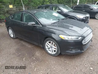 2015 Ford Fusion SE z VIN 3FA6P0HD0FR233257, wystawiony jako IAAI lot #42440086 z przebiegiem 154 819 mil mil oraz . Historia ofert i sprzedaży dostępna na DreamBid. Obrazek 1.
