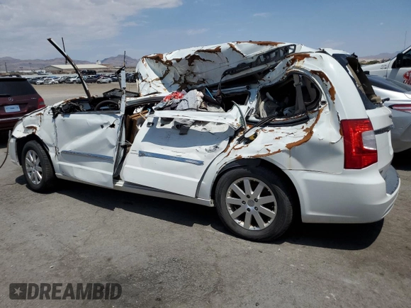 2015 Chrysler Town & Country Touring with VIN 2C4RC1BG5FR637432, listed as a Copart auction lot 82608584 with 0 mi miles and Non Repairable. Bid and sale history available at carsss.com. Image 2.